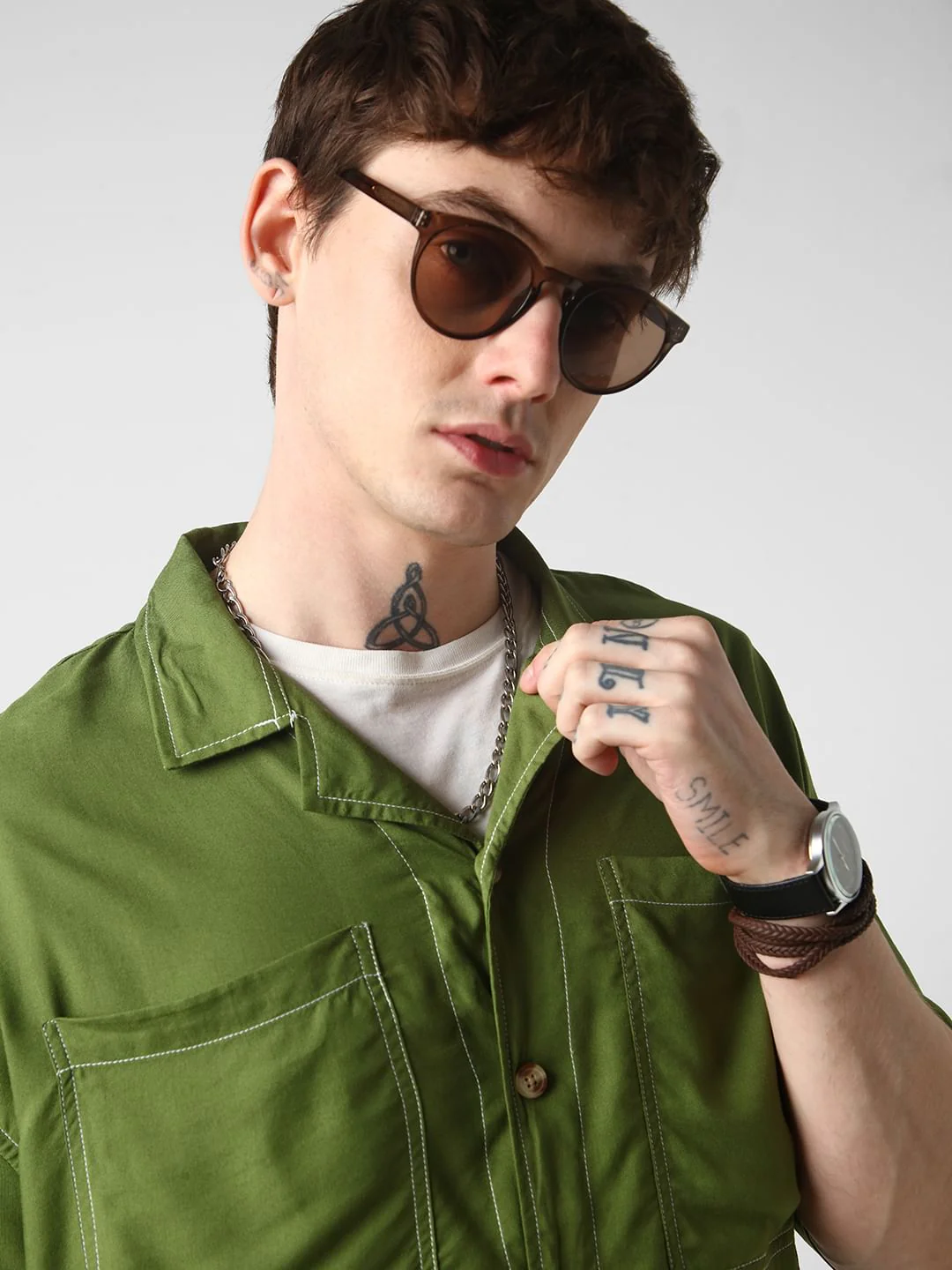 Olive Double Pocket Oversized Cropped Shirt - Image 2