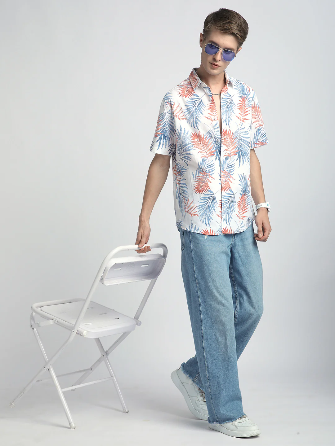 Palm Parade Holiday Shirt - Image 7