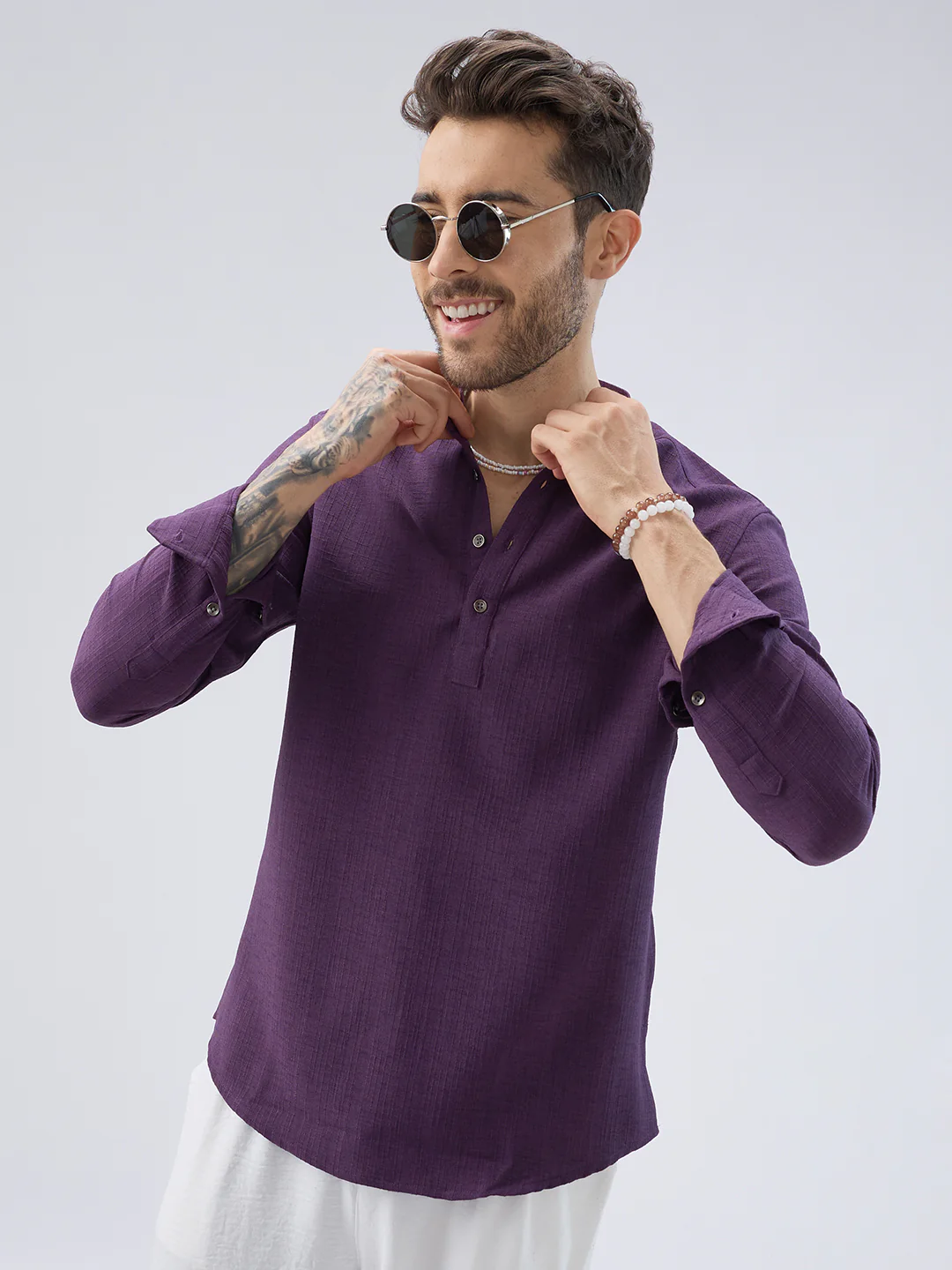 Plum Minimal Textured Kurta - Image 2