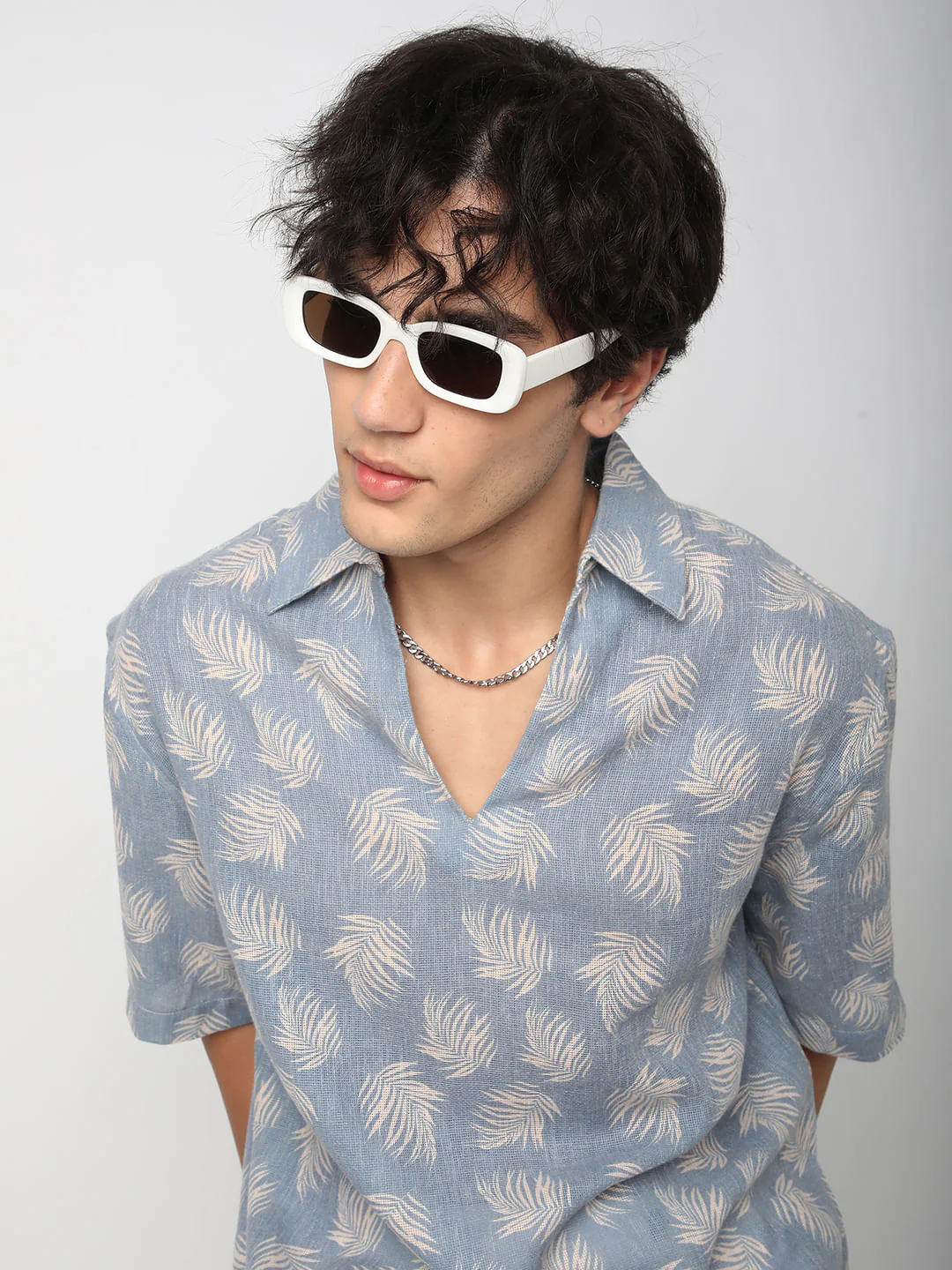 Powder Blue Coco Leaf Printed Burlap Oversized Polo Shirt - Image 4