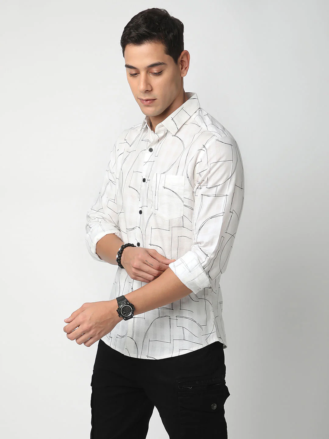 Quirky White Printed Shirt - Image 5