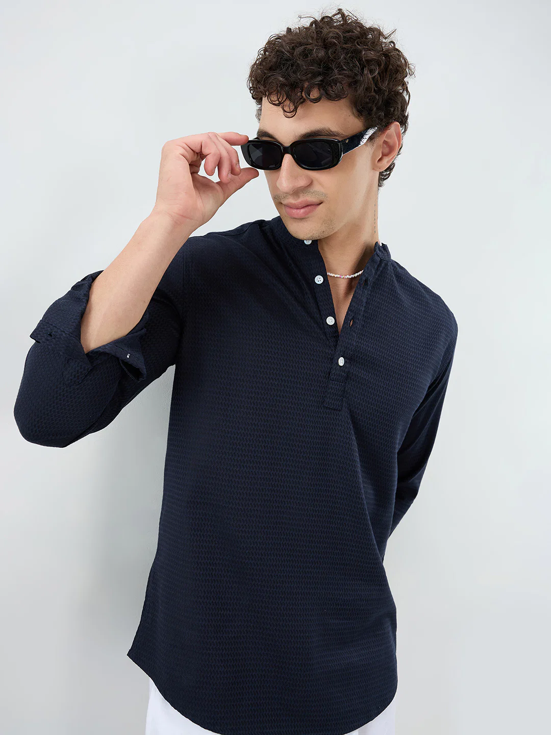 Ritzy Navy Zig-Zag Textured Kurta - Image 2