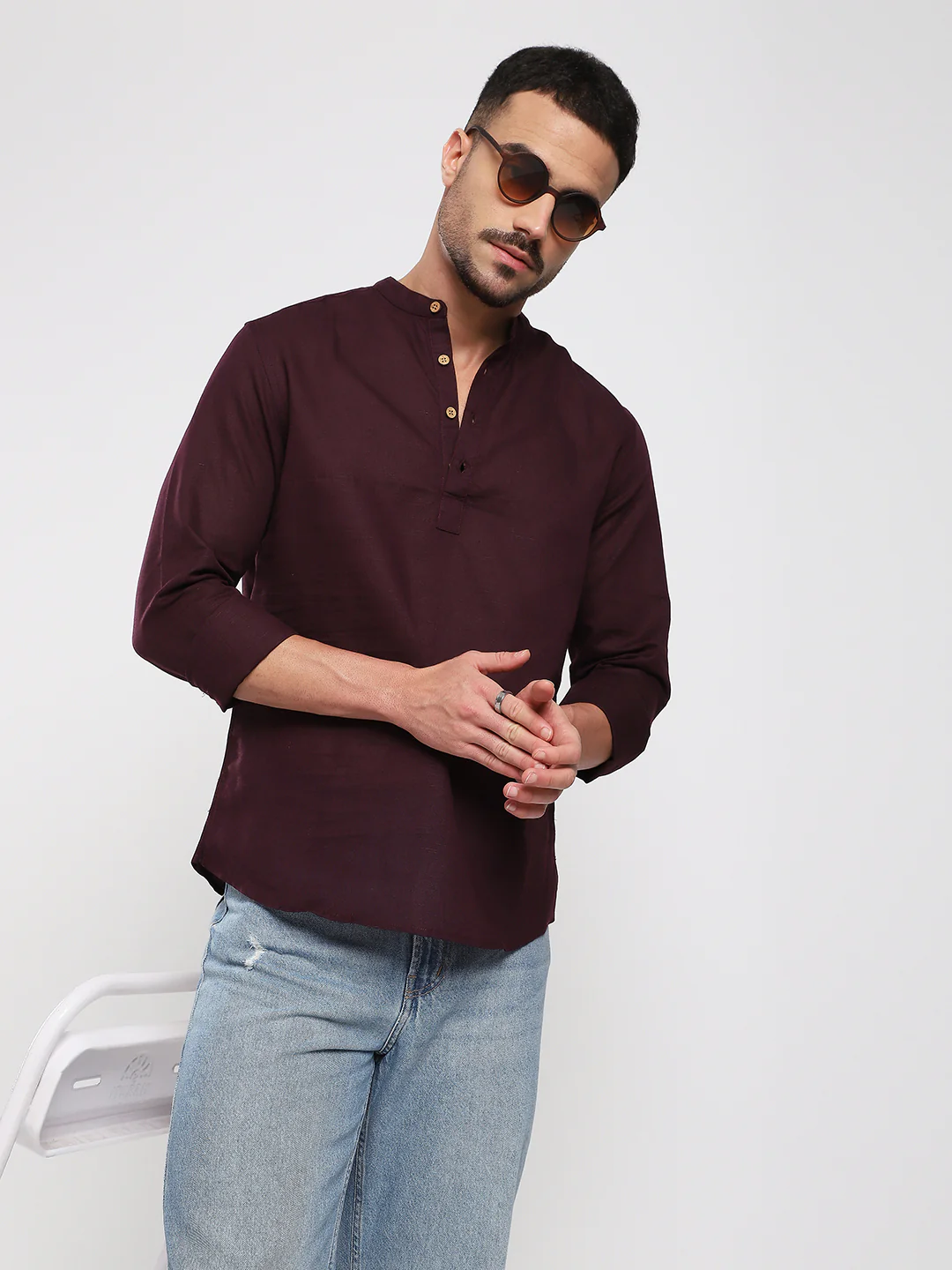 Royal Plum Essence Pure Linen Kurta - Image 4