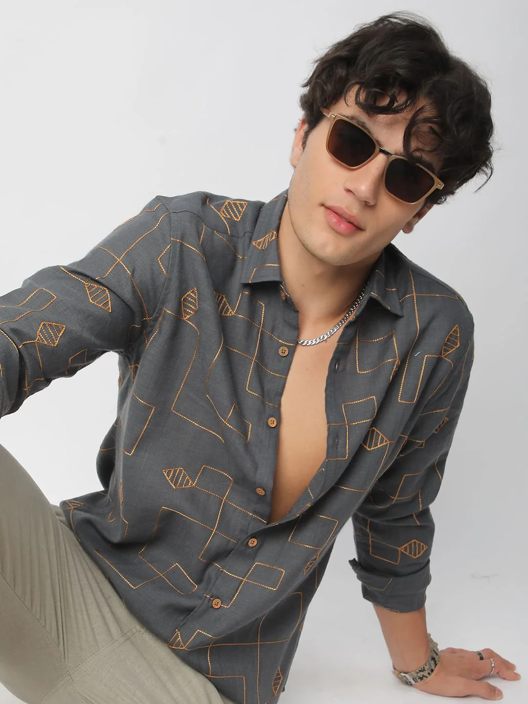 Schmick Porpoise Grey Diamond Maze Embroidered Shirt - Image 4
