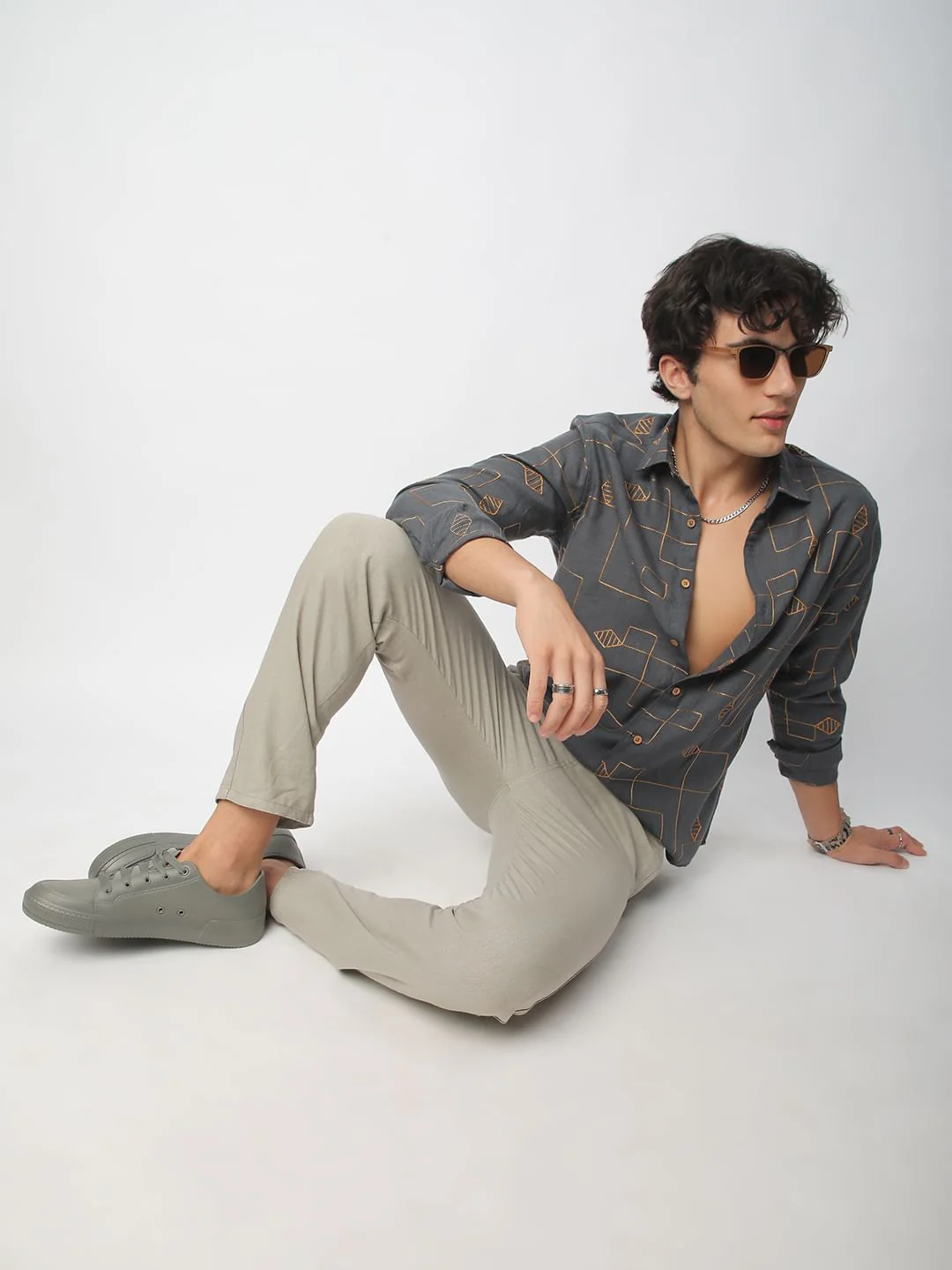 Schmick Porpoise Grey Diamond Maze Embroidered Shirt - Image 8