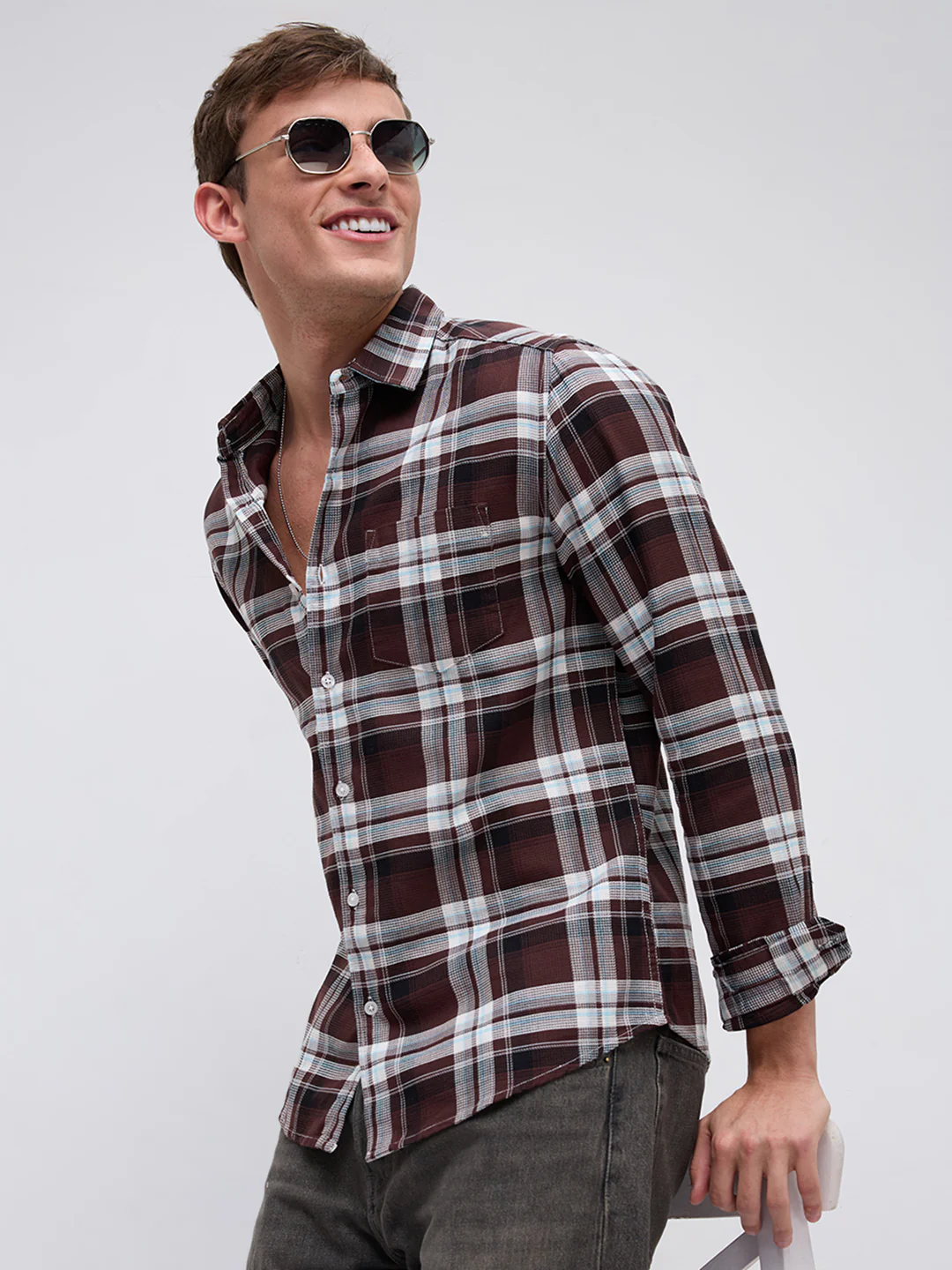 Signature Espresso Weave Vintage Heritage Shirt - Image 5