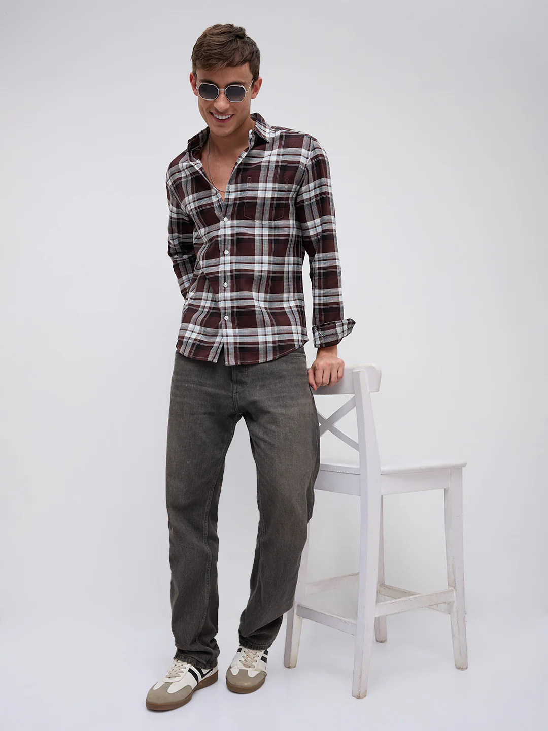 Signature Espresso Weave Vintage Heritage Shirt - Image 7