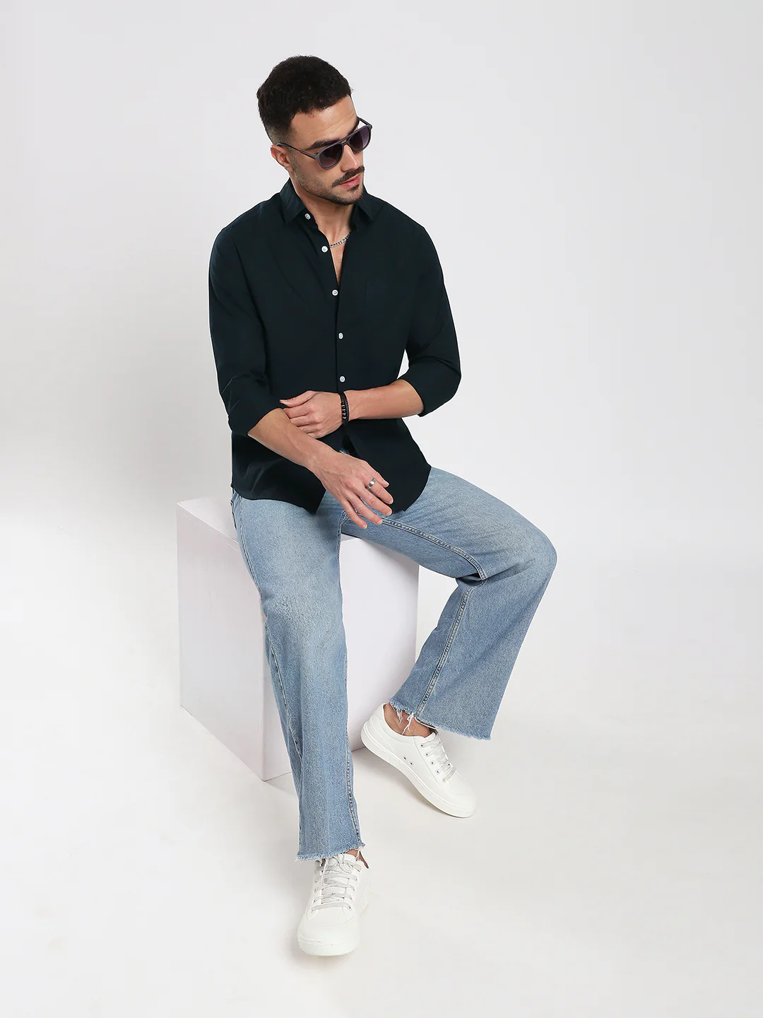 Sleek Navy Blue Poplin Shirt - Image 8