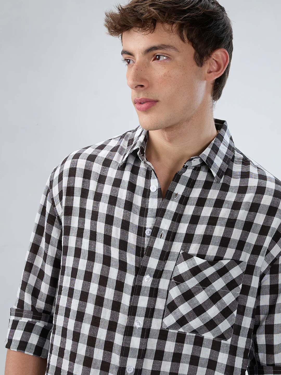 Slushy Monochrome Ghingam Checks Boxy Fit Crop Shirt - Image 3