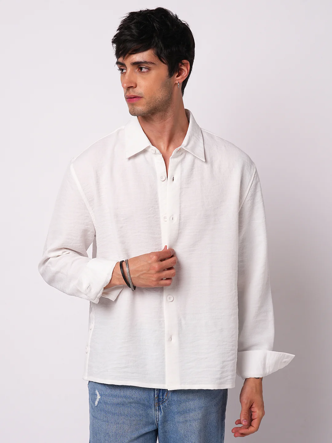 Snow White Crinkled Side-Slit Oversized Crop Shirt - Image 5