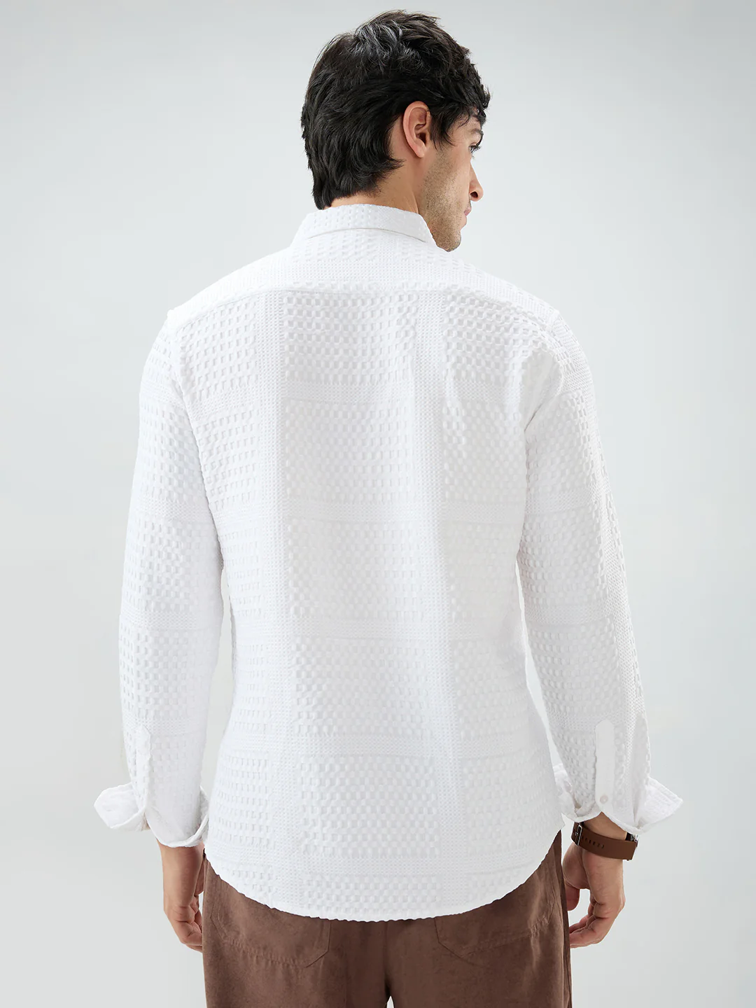 Snow White Geometric Grid Embossed Shirt - Image 6