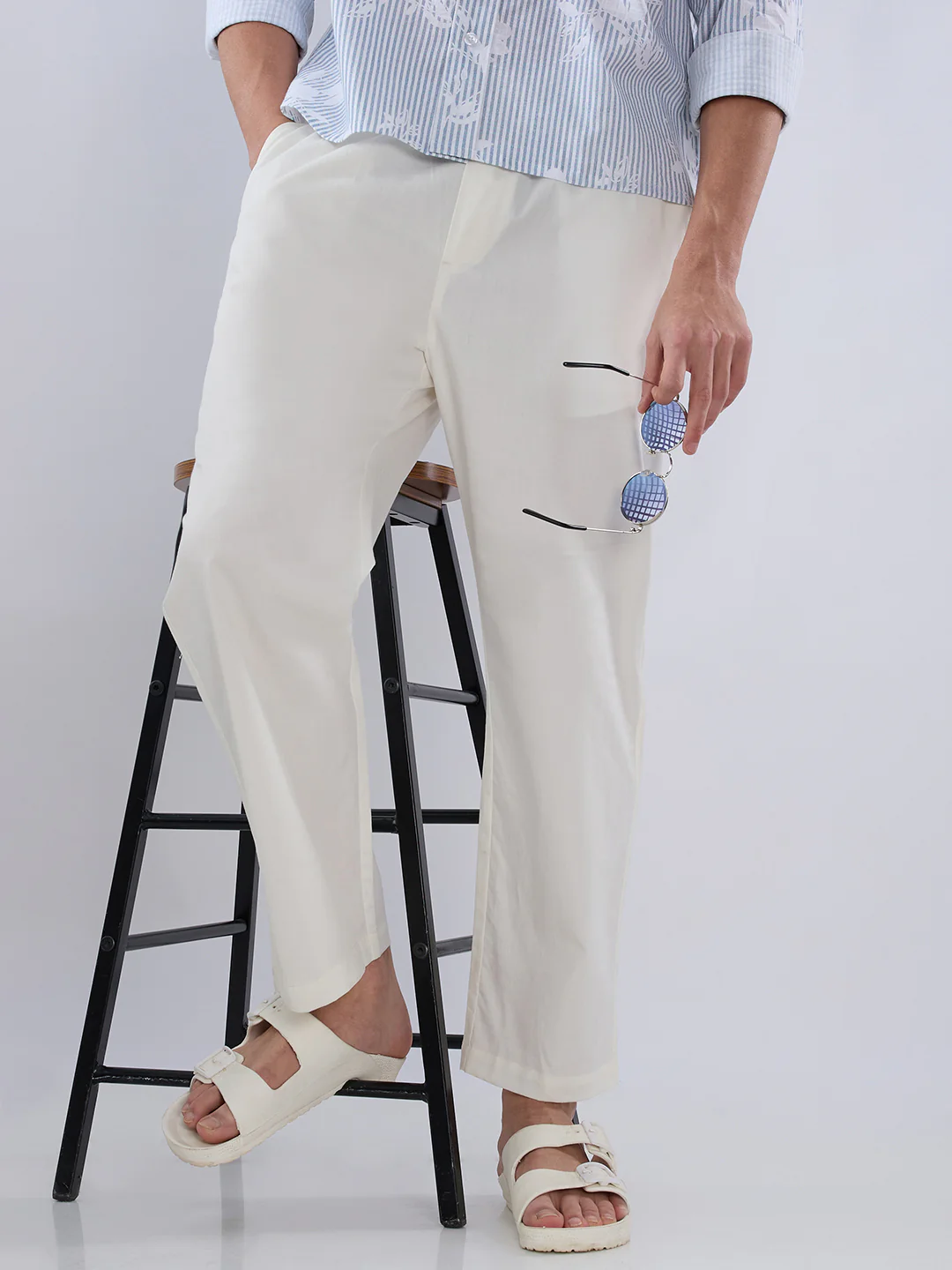 Solid Pastel Cream Tapered Trousers - Image 4