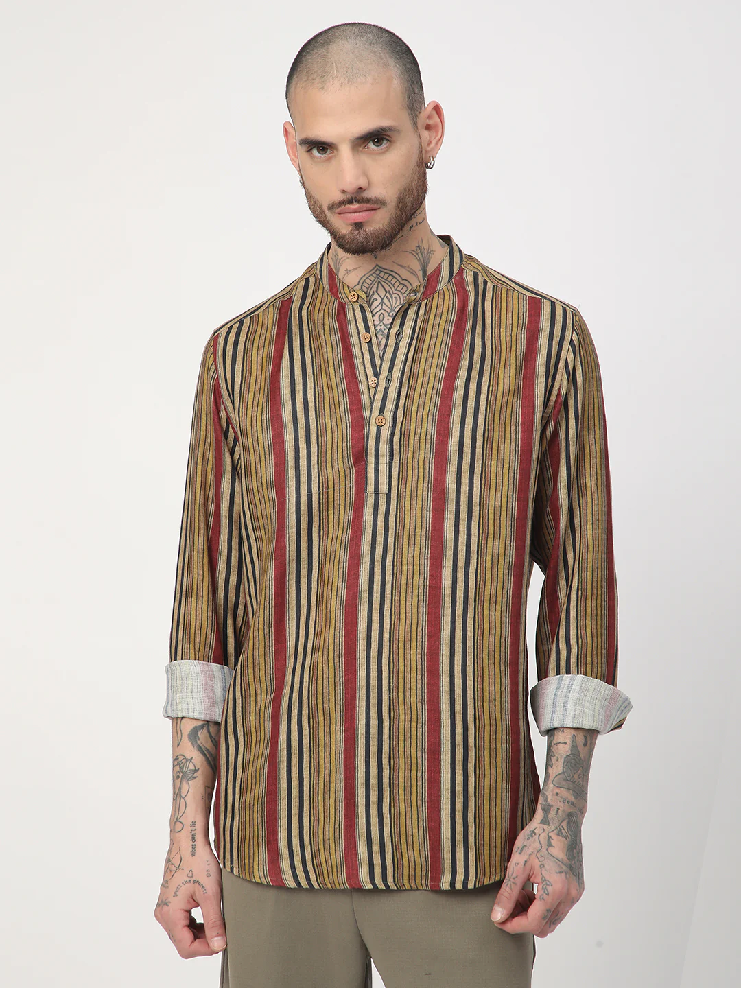 Spiffy Multicolour Roman Stripe Kurta - Image 4