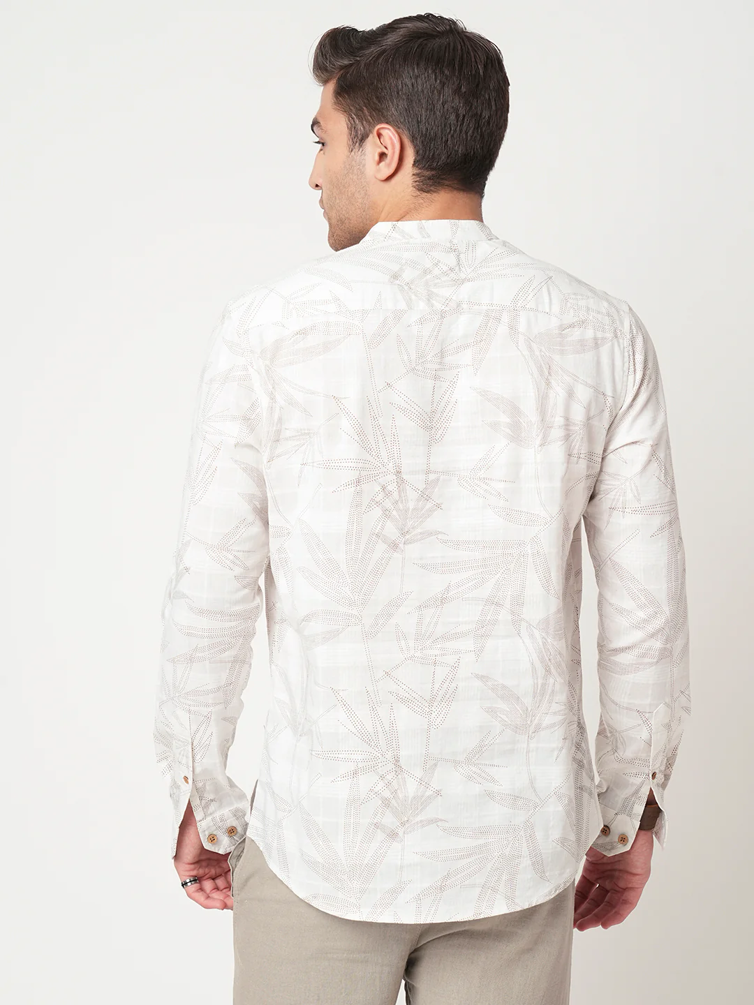Stippling Artistry Ivory Leaf Printed Kurta - Image 6