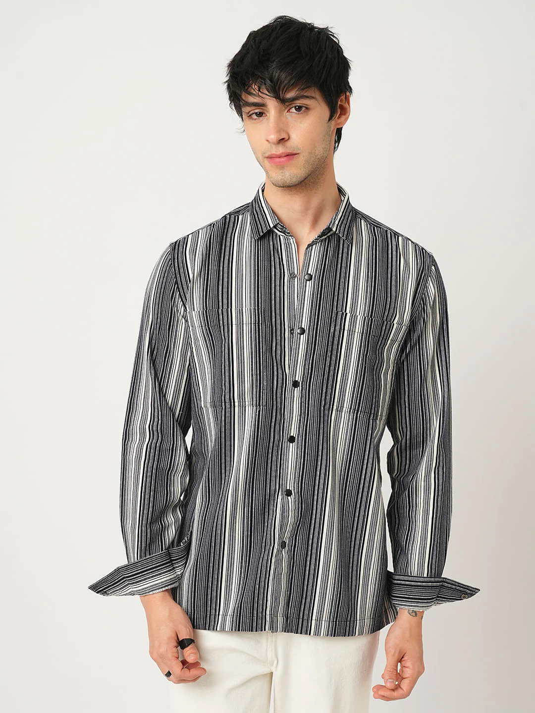 Streaky Achromatic Double Pocket Corduroy Shirt - Image 5
