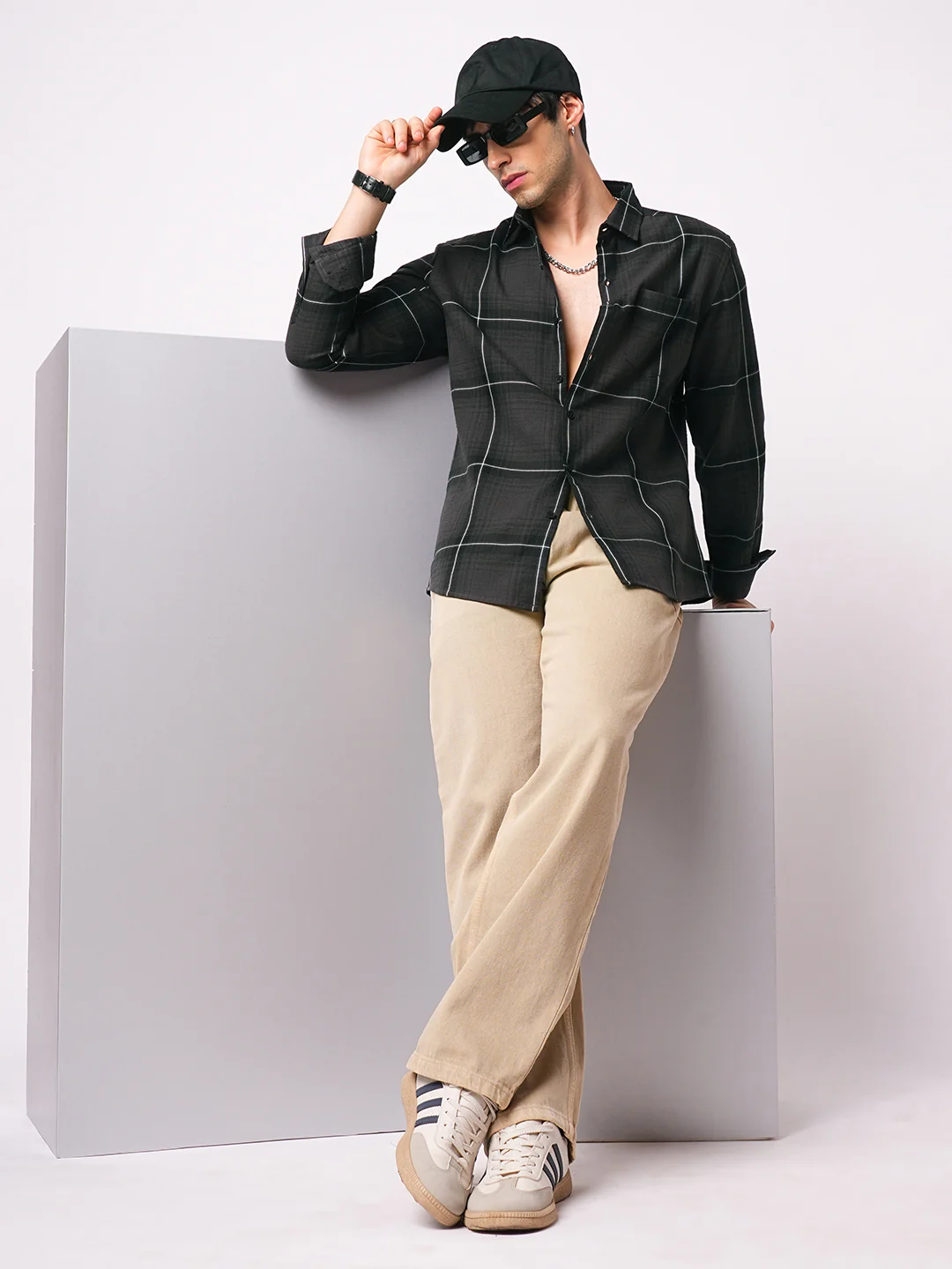 Premium Cotton Sumptuous Retro Black Windowpane Checks Shirt - Image 8