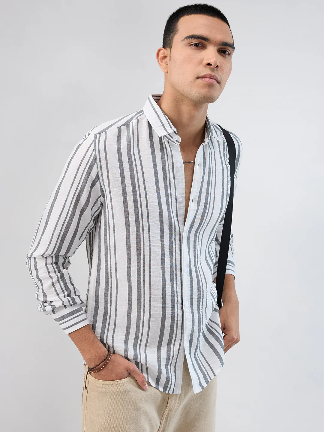 Timeless Monochrome Vertical Striped Shirt - Image 4