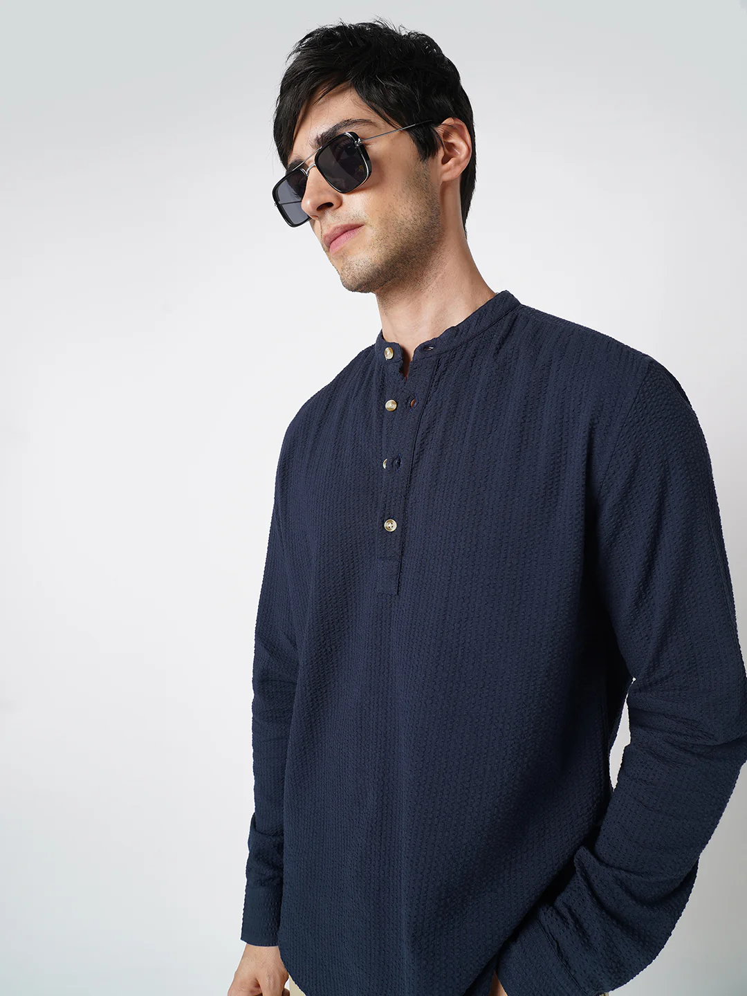 Timeless Navy Seersucker Kurta - Image 5