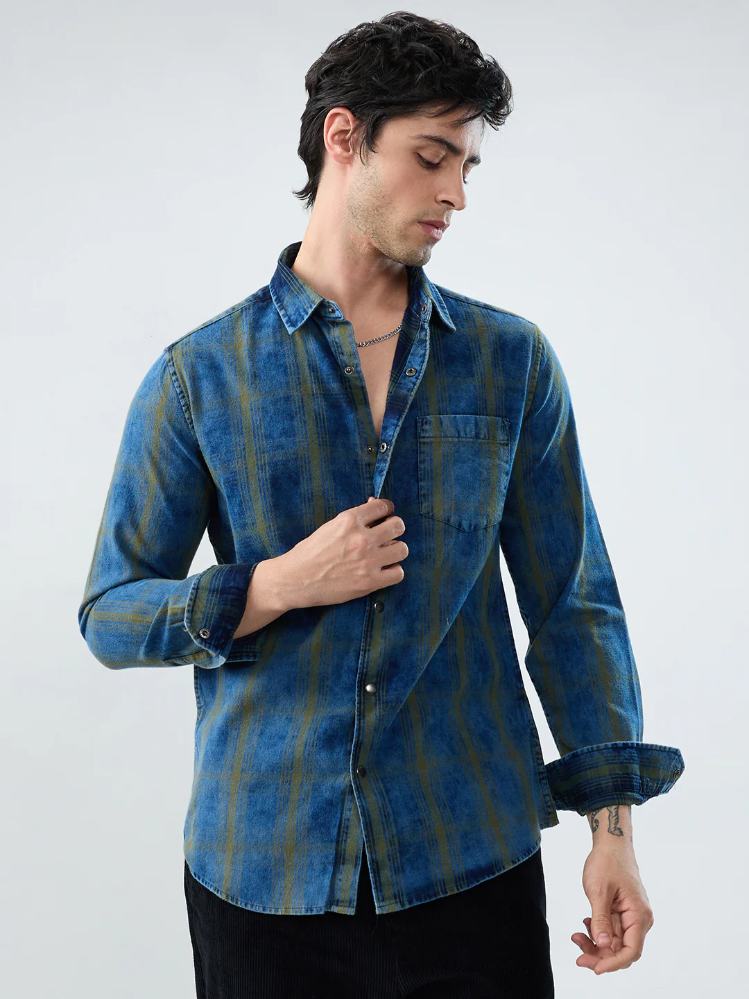 Versatile Navy & Green Denim Plaid Checks Shirt - Image 4