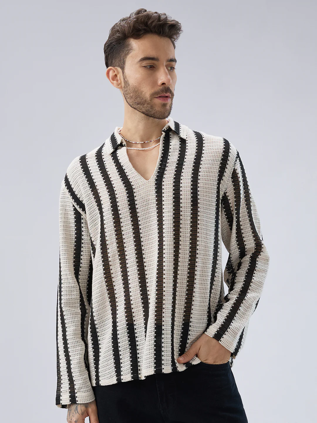 Vintage Mood Monochrome Crochet Striped Oversized Polo Shirt - Image 4