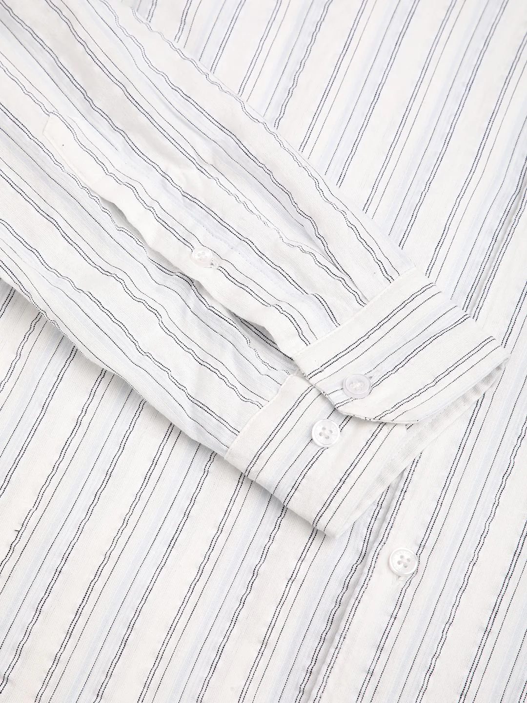 Voguish White Vertical Line Stripe Seersucker Shirt - Image 10