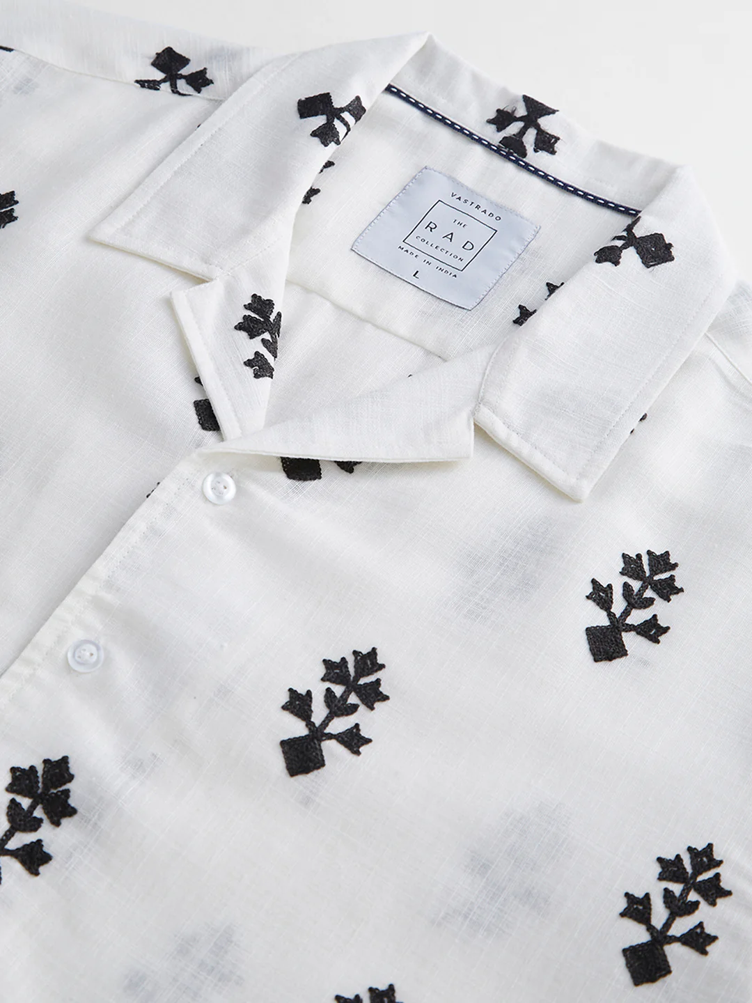 White & Black Motifs Embroidered Notch Collar Oversized Shirt - Image 3