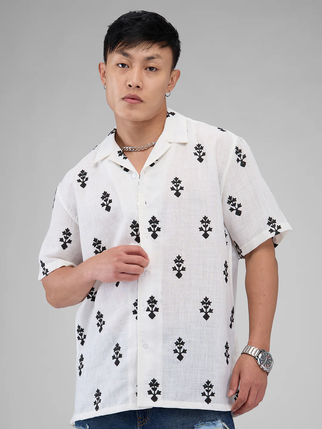White & Black Motifs Embroidered Notch Collar Oversized Shirt - Image 5