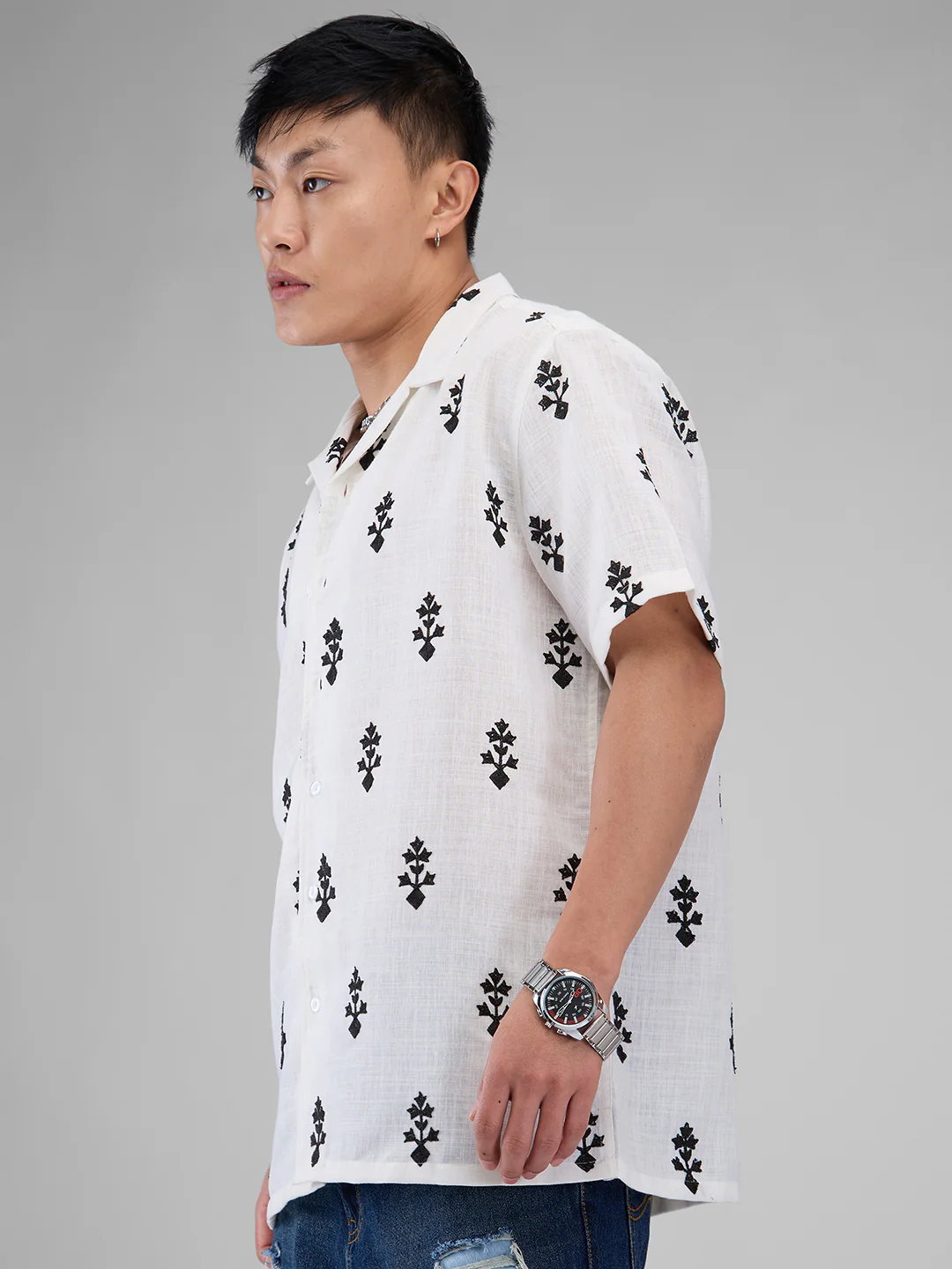 White & Black Motifs Embroidered Notch Collar Oversized Shirt - Image 7