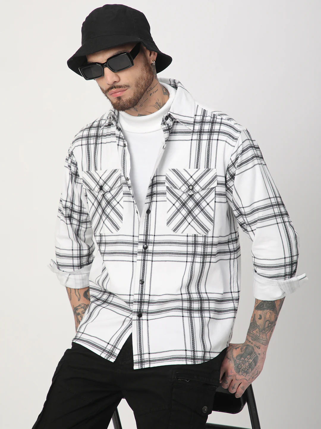 White Chevron Checks Double Flap Pocket Corduroy Overshirt - Image 2