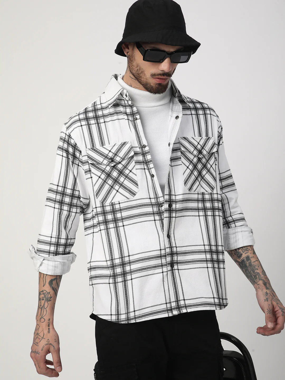 White Chevron Checks Double Flap Pocket Corduroy Overshirt - Image 4