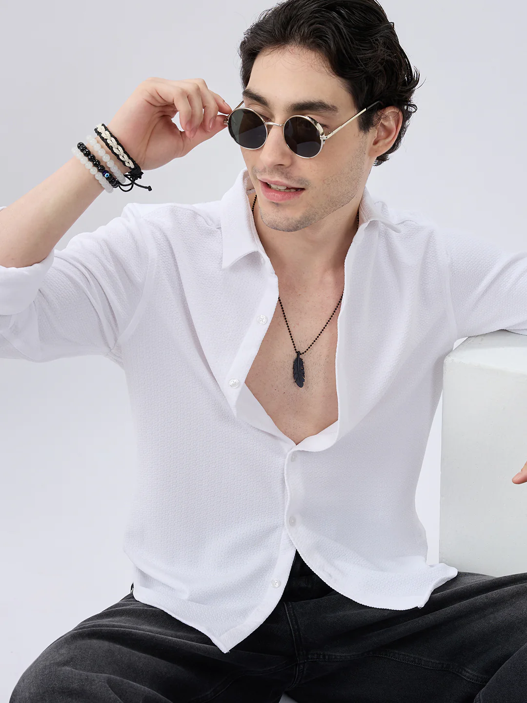 White Echo Woven Textured Shirt - Image 2