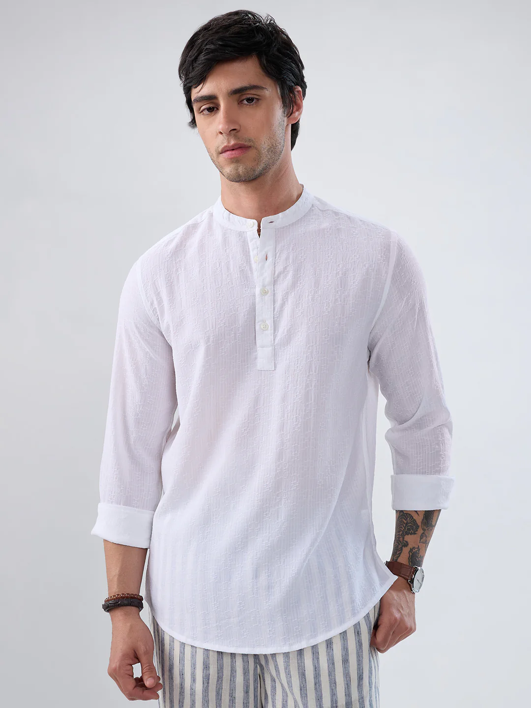 White Fine Weave Textured Kurta - Image 4