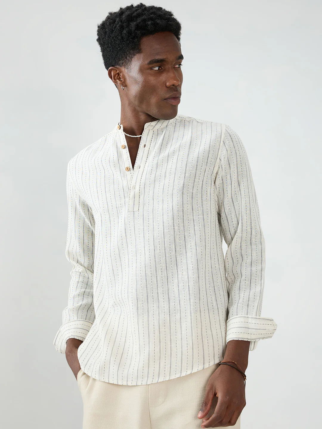 White & Grey Burlap Weaved Striped Kurta - Image 5