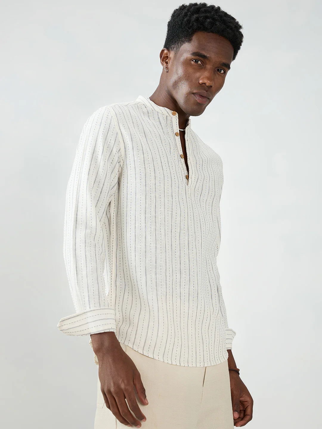 White & Grey Burlap Weaved Striped Kurta - Image 6