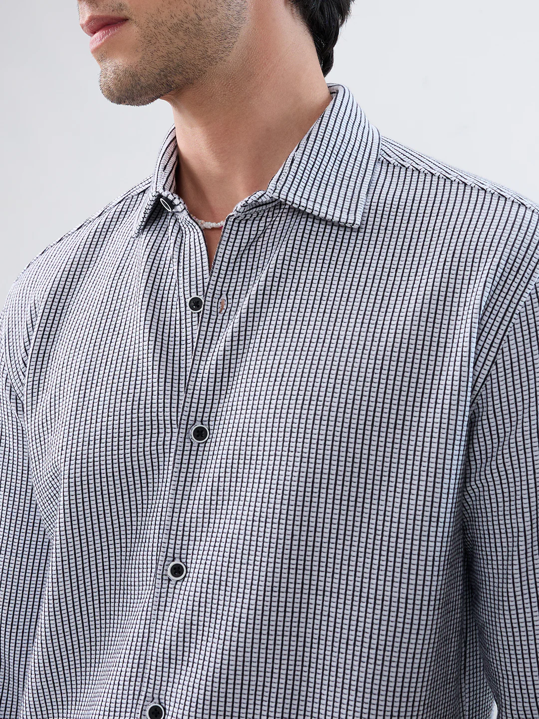 White Grid Textured Knitted Shirt - Image 3