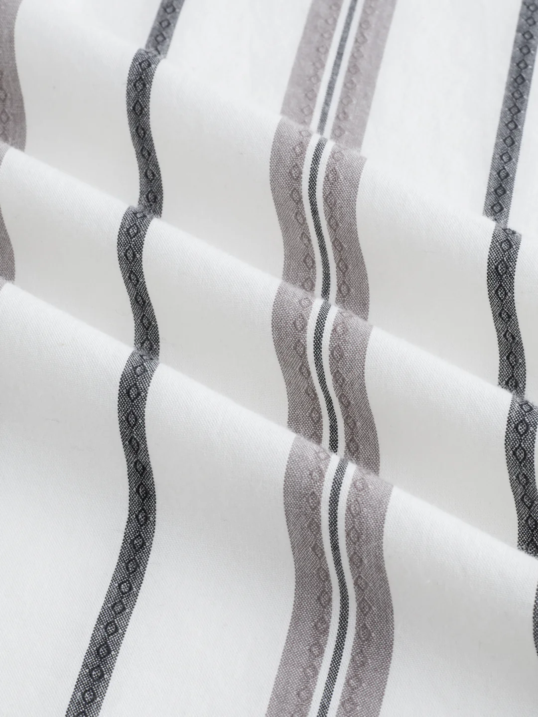 White Intricate Motif Contrast Striped Stand Collar Oversized Shirt - Image 3