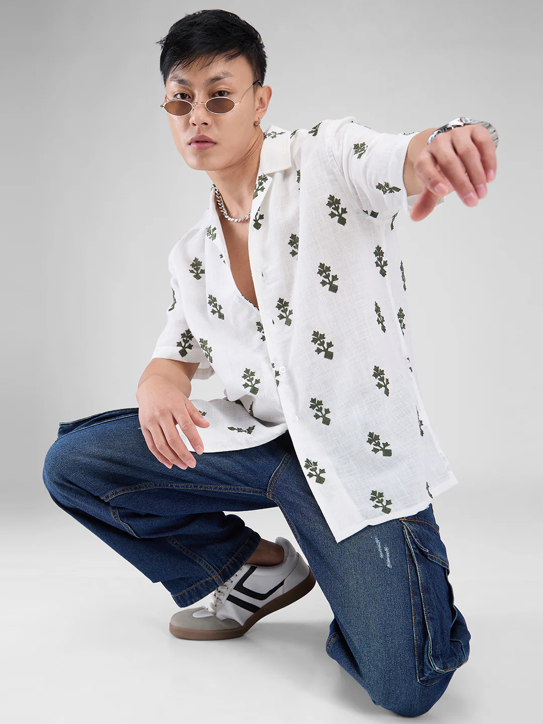 White & Olive Embroidered Notch Collar Oversized Shirt - Image 4