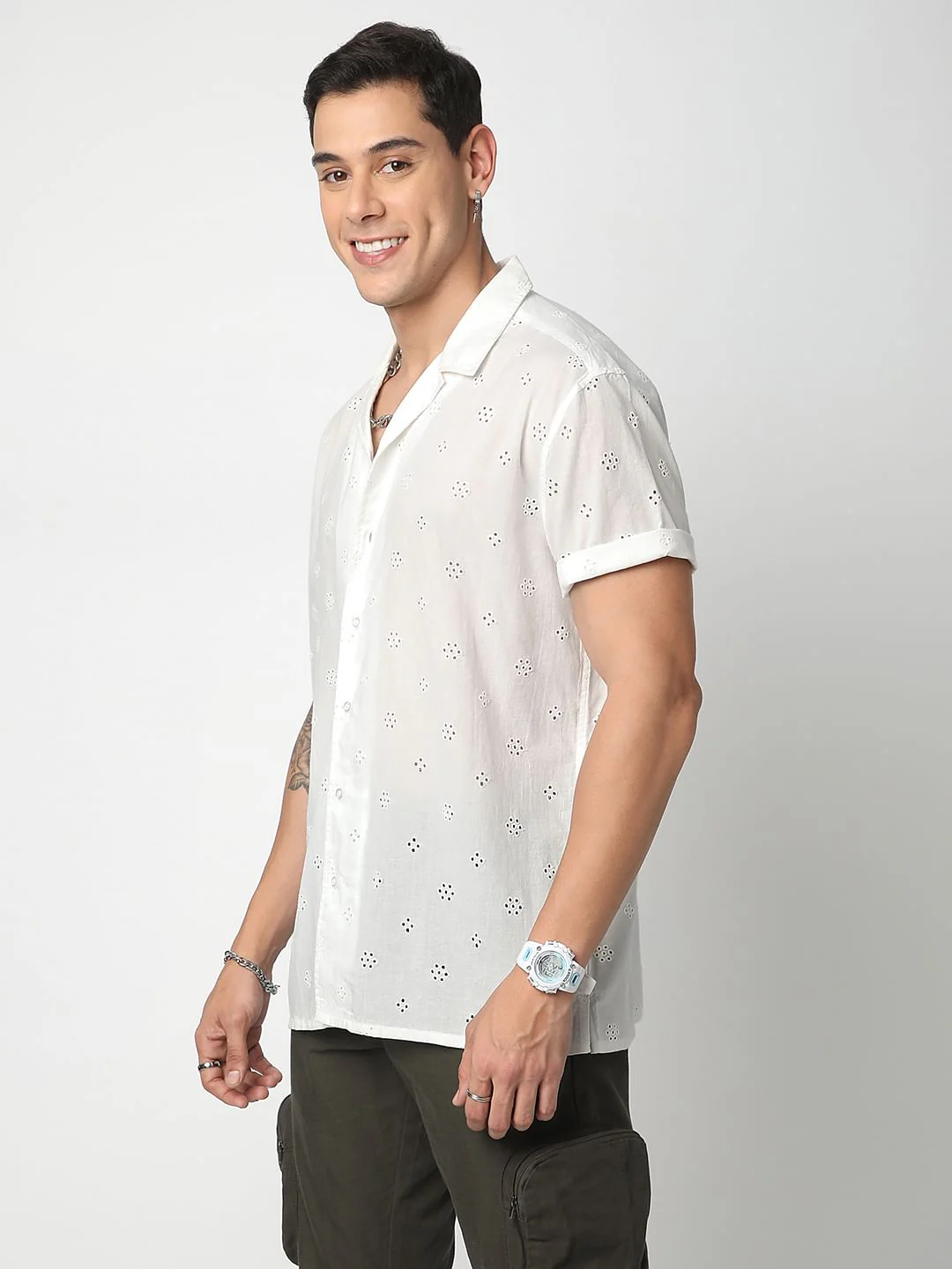 White Schiffli Oversized Notch Collar Shirt - Image 4