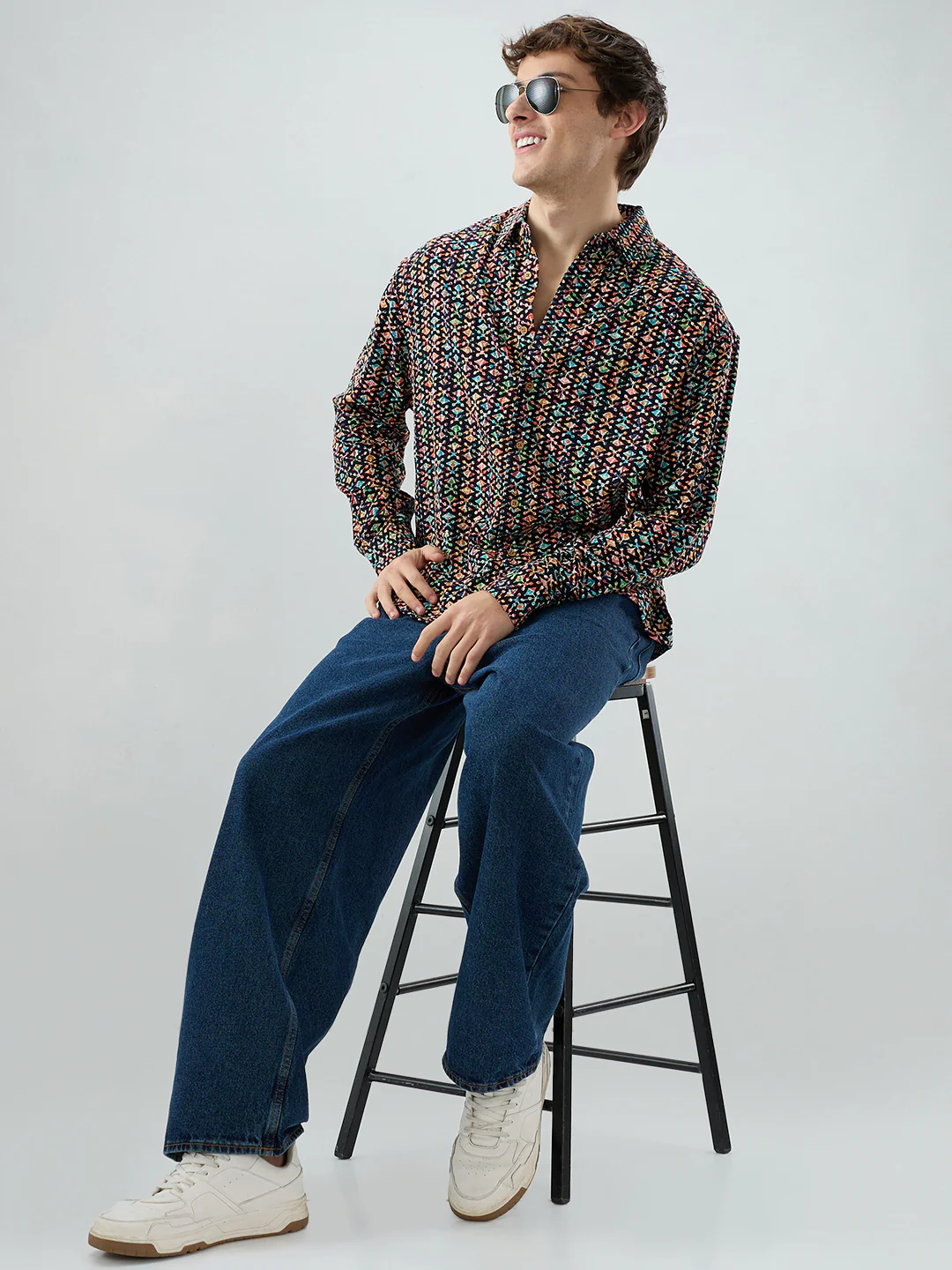 Ziya Shaam Multicolor Sequin Embroidered Oversized Polo Shirt - Image 8